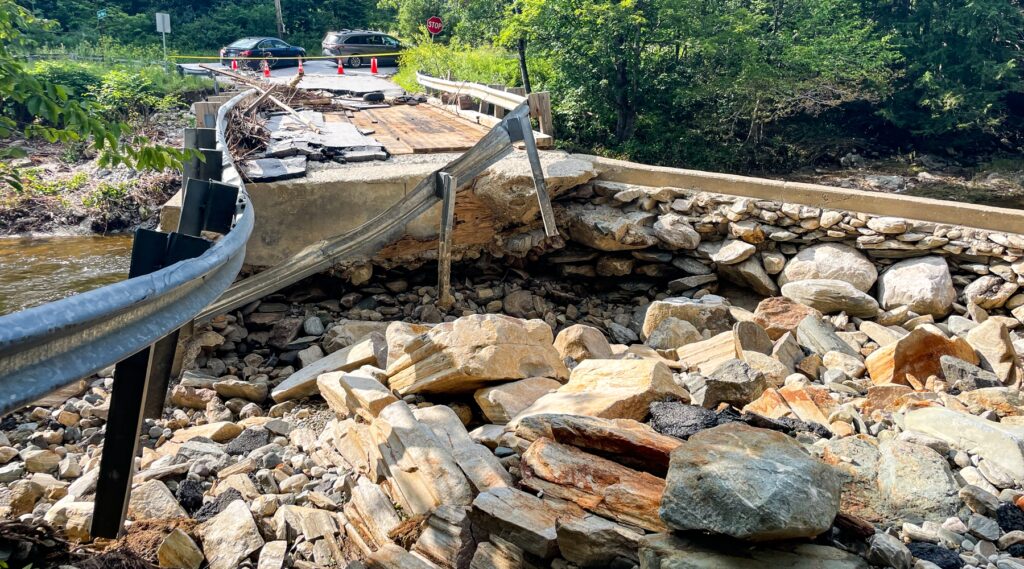 Londonderry VT bridge collapse