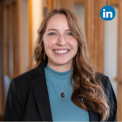 Mallory Rakowski Headshot Linked to LinkedIn