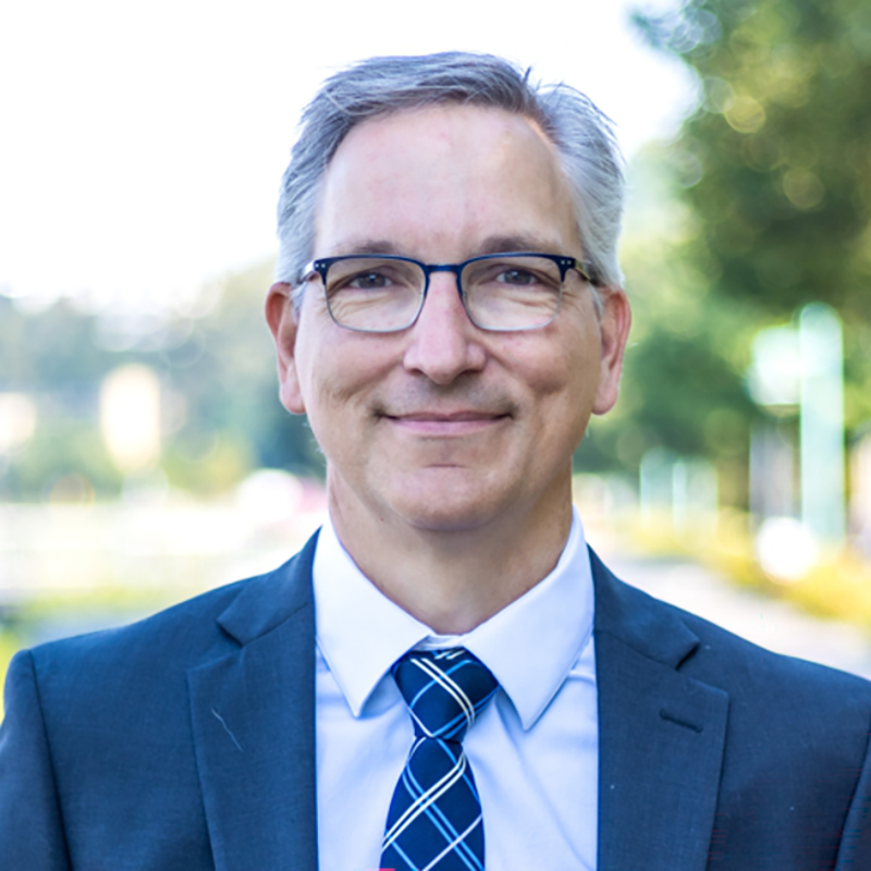 Paul Hobbs headshot